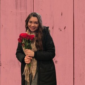 Meet your Posher, Leah